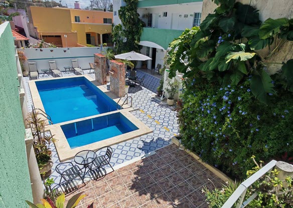 Alberca - CEO GROUP Hotel